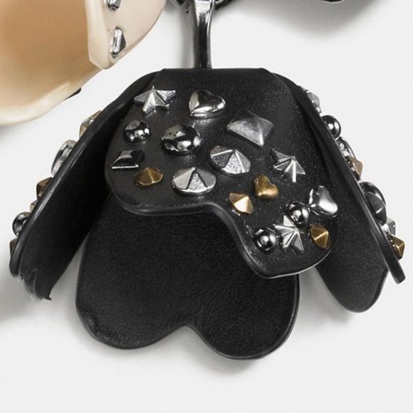 COACH 1941 Tea Rose Black Beige Studded Bag Charm Key Fob 87055 - Picture 2 of 5